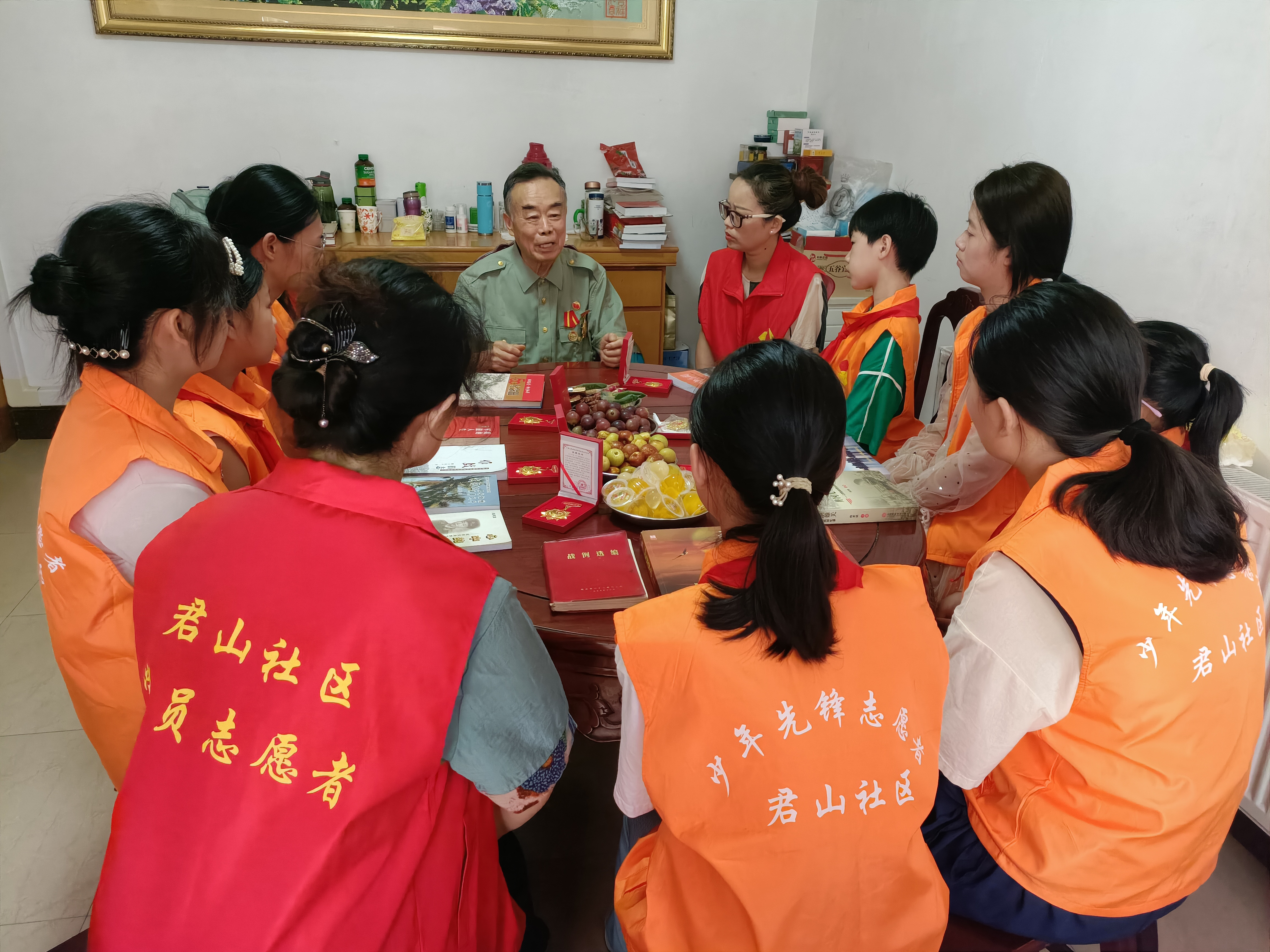 adb44e33697e39e8fc880de7d75377c.jpg