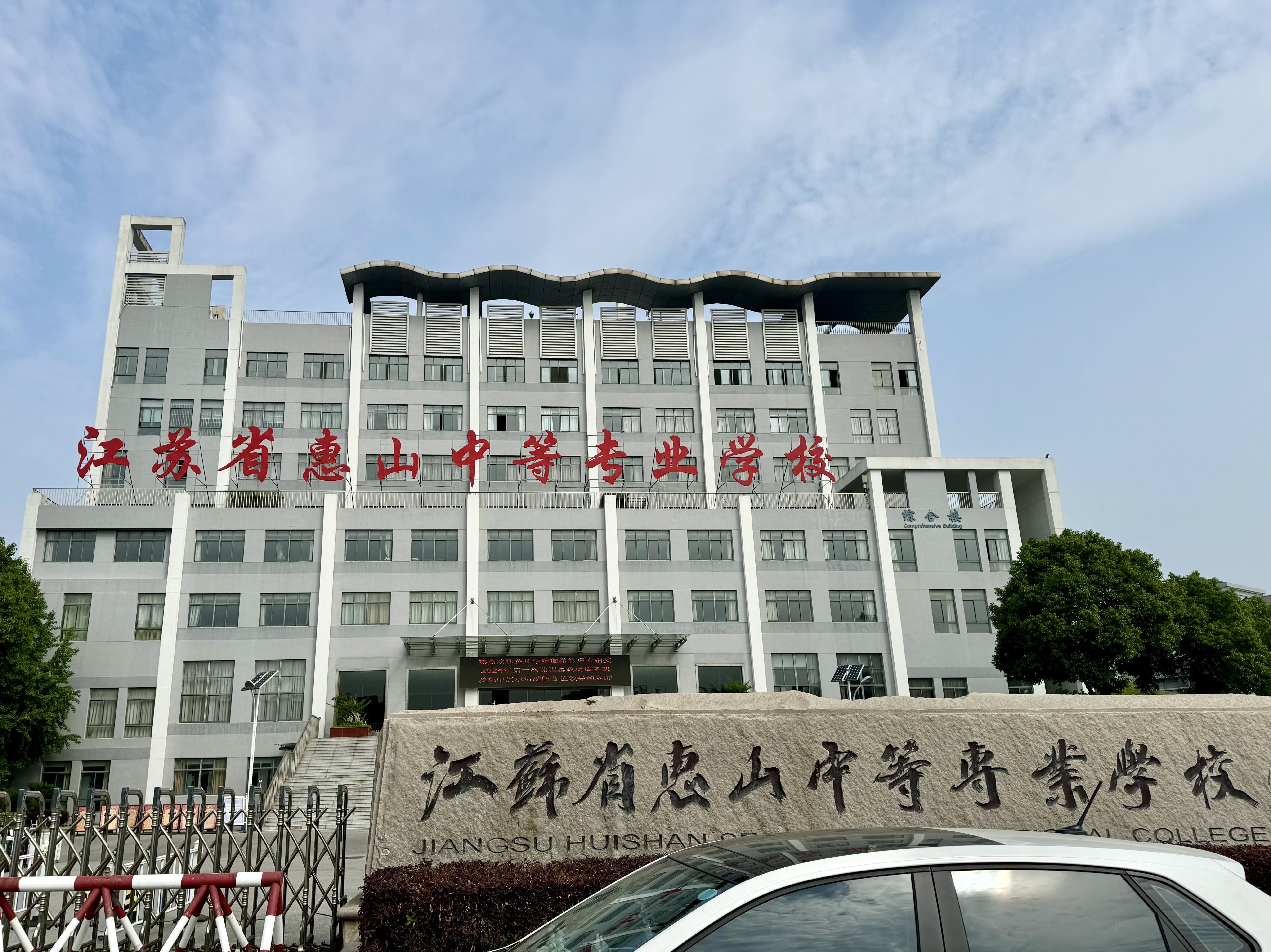 3d722e808dba58cf8b28d568d8ab60f3.jpg